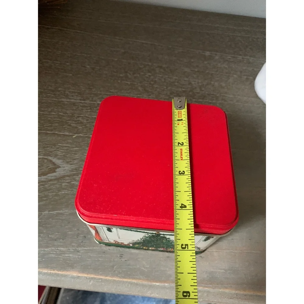 Vintage Potpourri Press Christmas Tin Victorian Holiday Scenes Red Lid USA Made